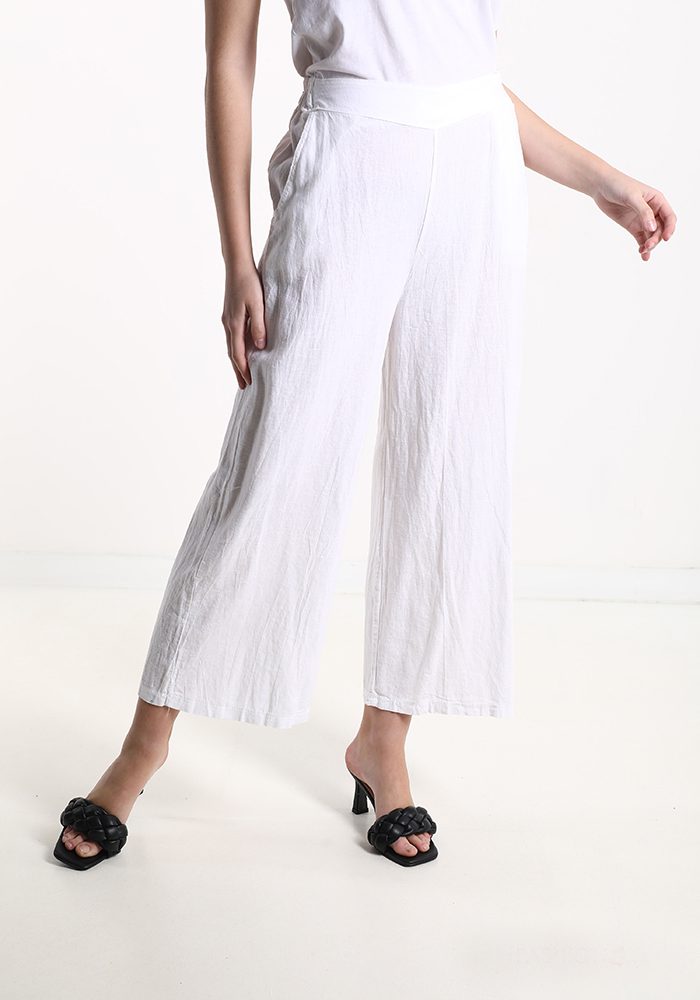 halfrond impliciet Bevatten Comfortabele linnen broek met elastische talie - zijzakken - 7/8 - WIT  kleur, Maat 36/38 | Felices.nl