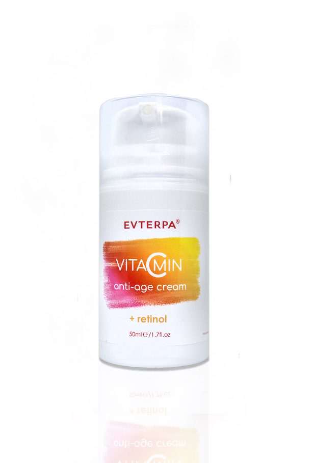 Doeltreffende verhelderende crème met vitamine C en retinol - verjongt en vermindert pigmentatie 50ml