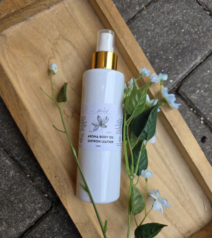 Aromatische droge body olie met Saffraan Leer - oosterse geur - zeewier olie en algen 150ml