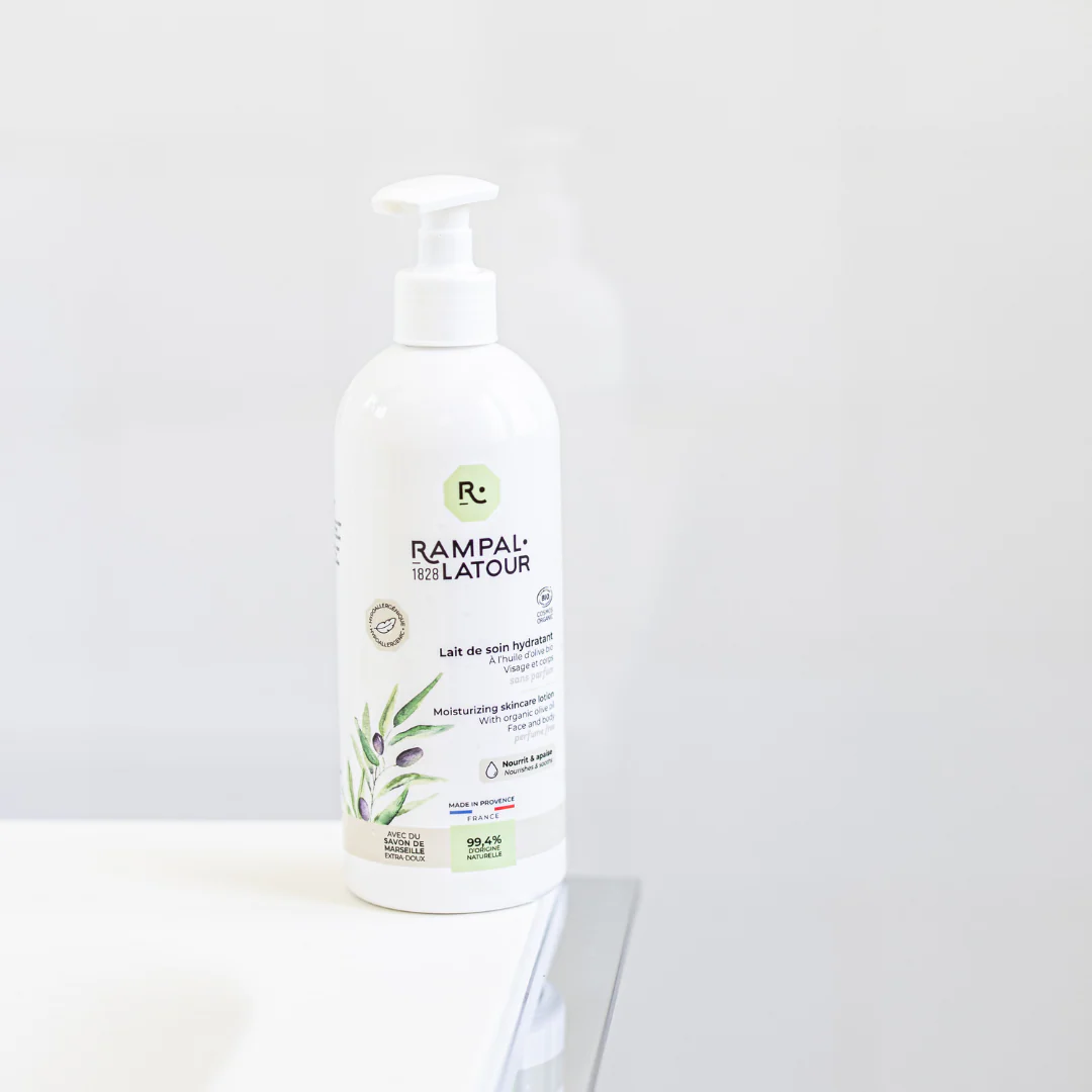 Gecertificeerd biologisch Baby comfort hydraterende gezicht en lichaam verzorgingsmelk - geurvrij 250ml - Cosmos Biologisch (kopie)