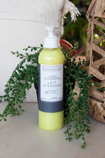 Biologische Franse ezelmelk haar conditioner - balsem - keratine - beschermt beschadigd haar 250ml