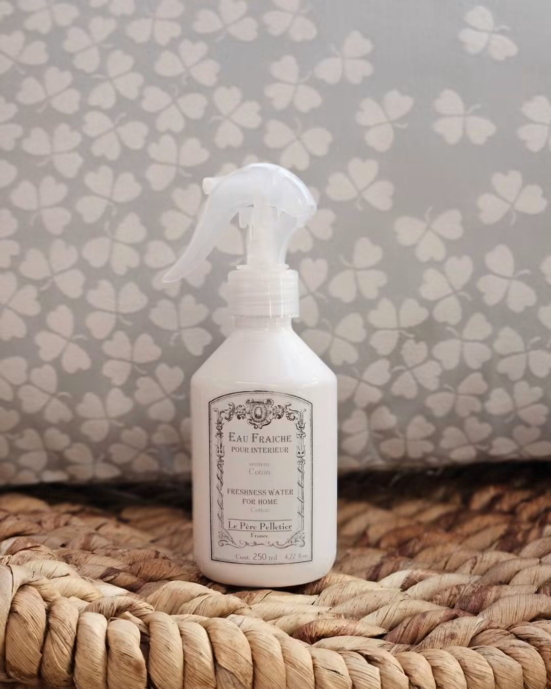 Ambachtelijk Eau Fraîche spray gemaakt in Frankrijk - schoenen , kleding, beddengoed BOHEMISCHE MOMENT- vintage geur 250ml - Afbeelding 3
