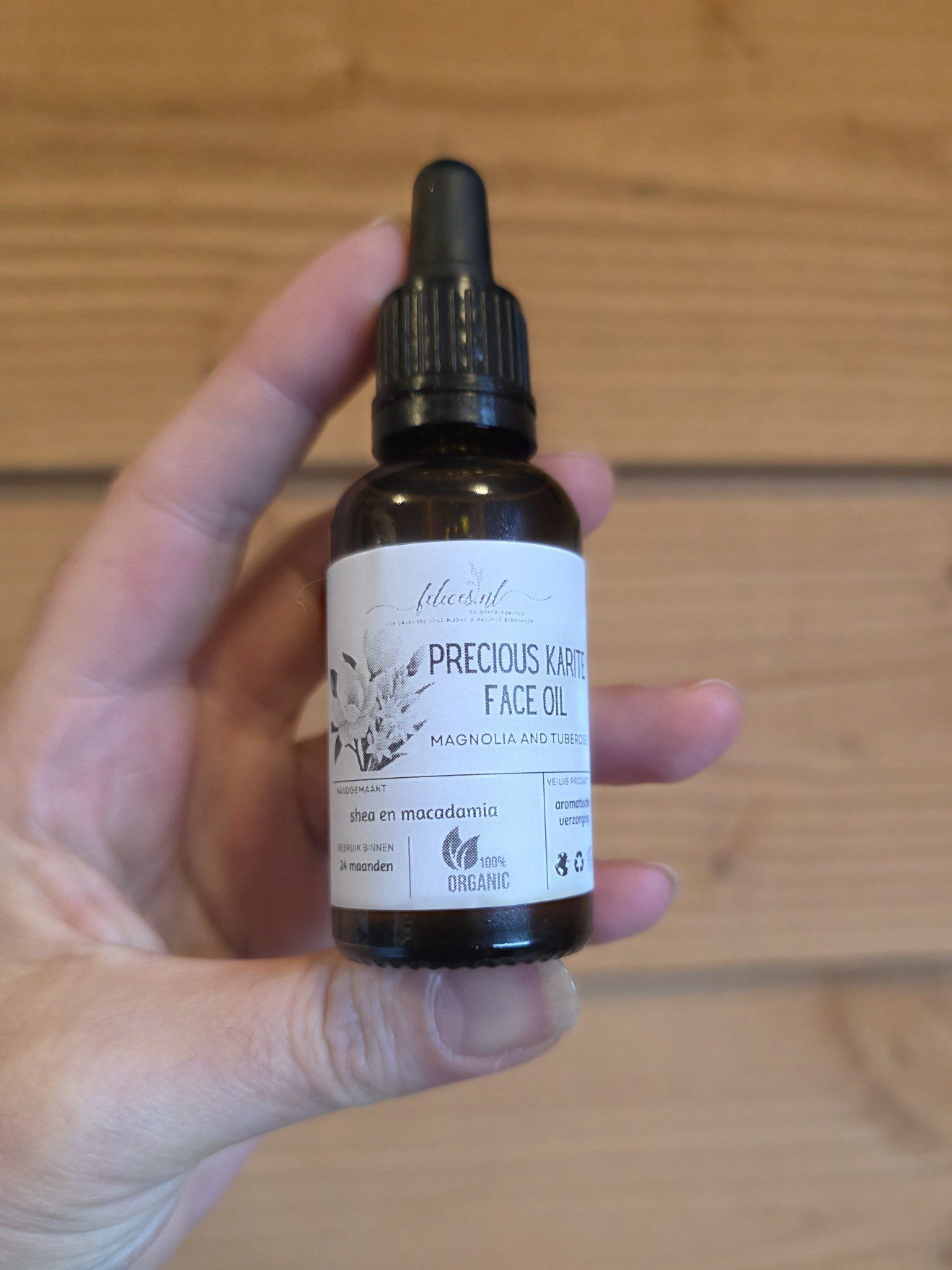 Biologische aromatische kostbare gezicht serum olie - magnolia - tuberoos en osmanthus - zijdezachte huid 30ml