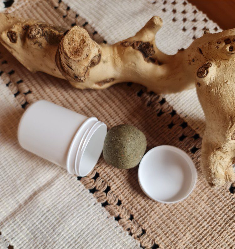 Handgemaakte milde Salie gezicht bar reiniger - scrub - ruw materialen - simpel formule - ecologische 20gr