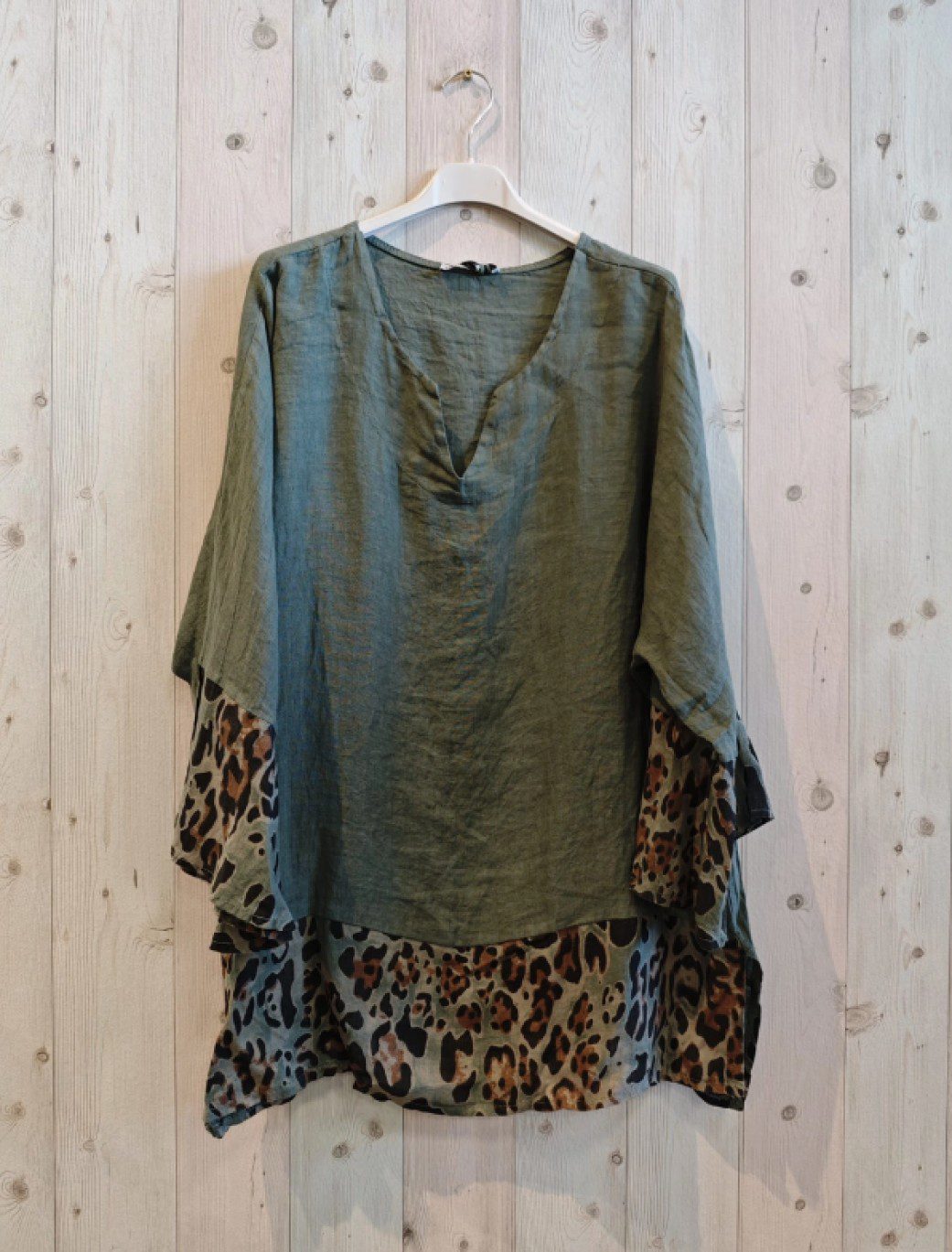 grote-blouse-kaki