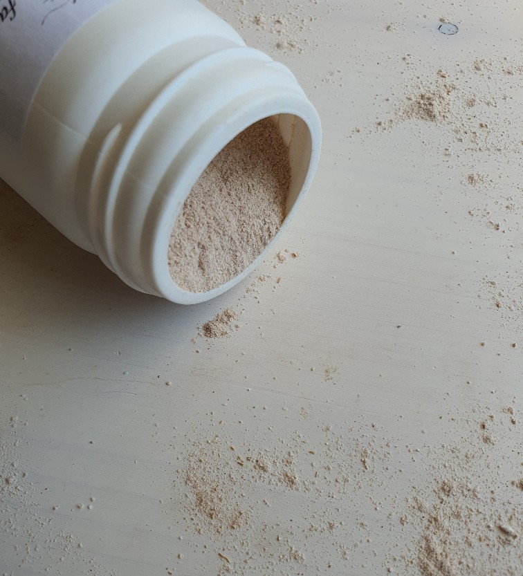 Puur Kamille gezicht scrub poeder - gevoelige huid - geen irritaties 75gr