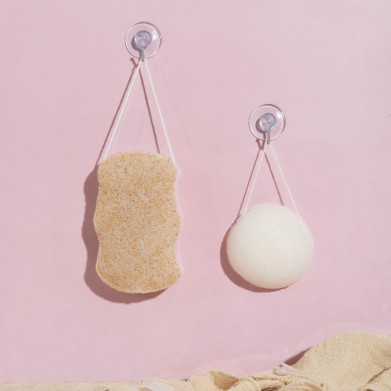 Konjac lichaam scrub spons met walnootschil - plantaardige en biologisch afbreekbare spons 1st