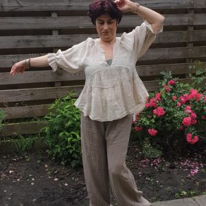 Linnen broek met zijzakken - KAKKI kleur - elastische talie en brede pijpen Maat 40/42