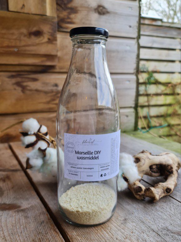 Organische Marseillezeep vlokken klaar voor afwas - milieu vriendelijk - puur - schone was - baby was 1lt