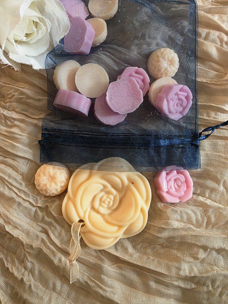 Handgemaakte geurende soja melts en kleding of WC geur hanger - elegante geur - ecologische wax 11 stuks