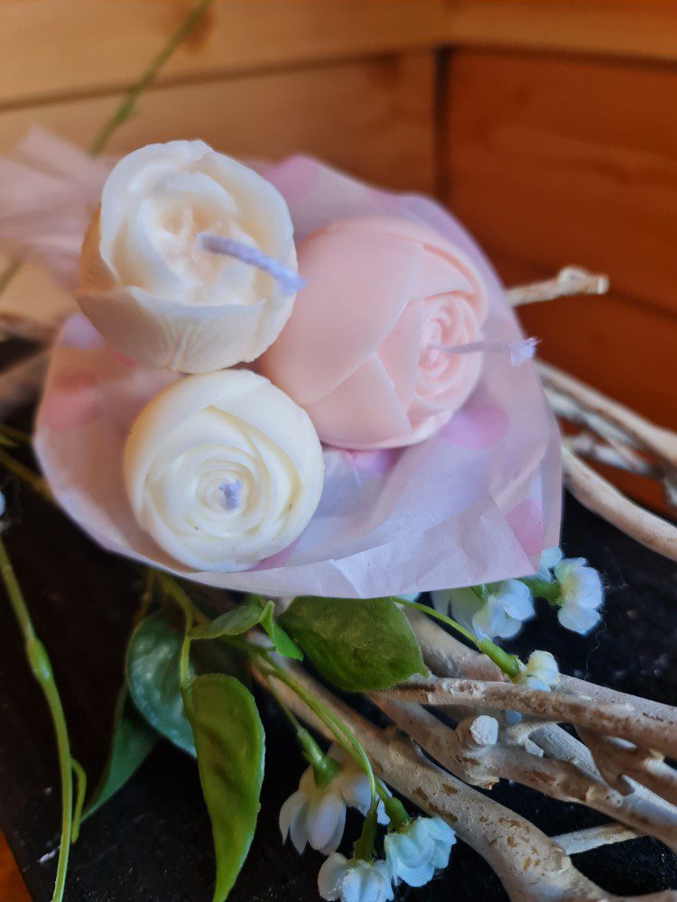 Handgemaakte mini soja kaarsen bouquet - 3 bloemen - elegante geur - ecologische wax 3st