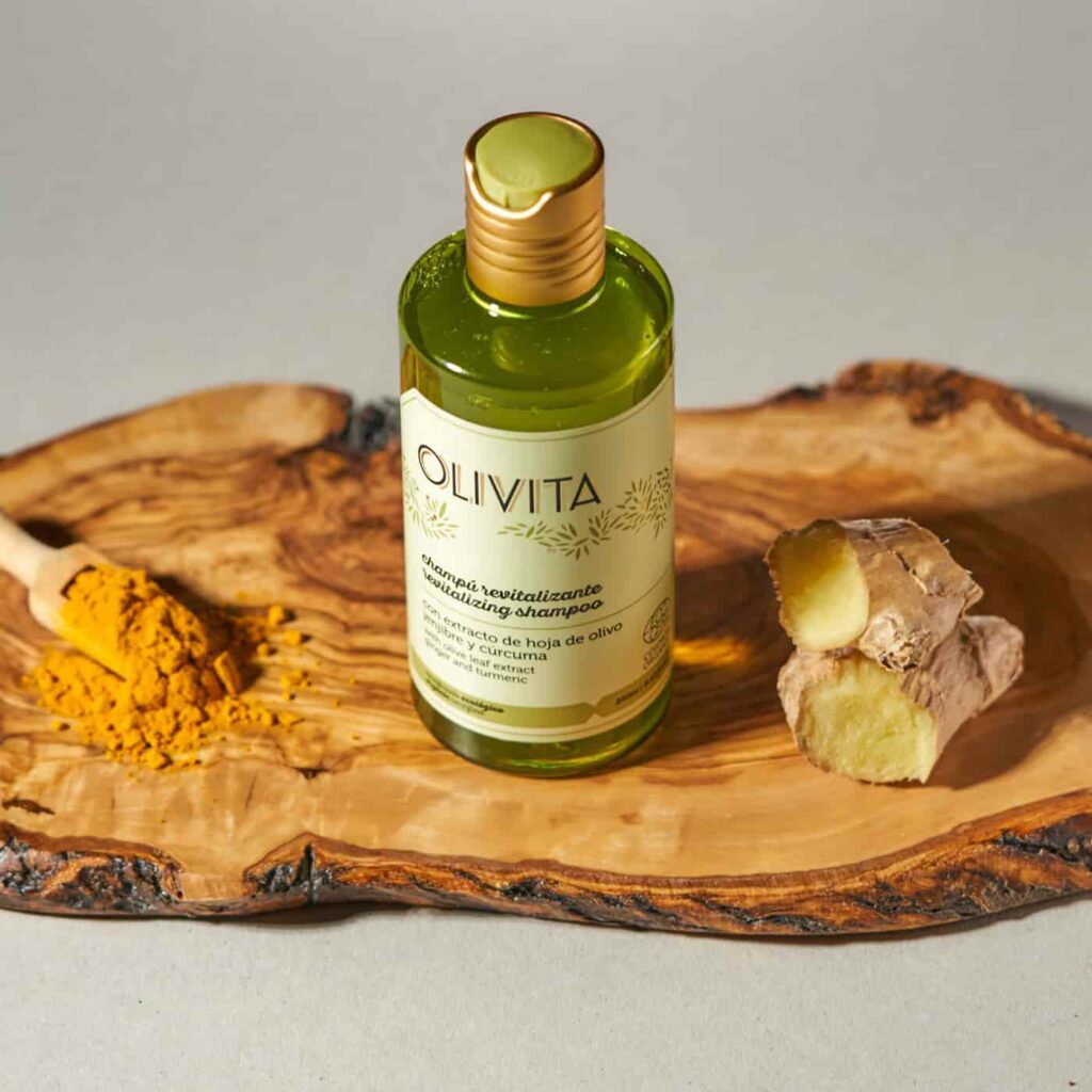 LaChinata Olivita Revitaliserende Shampoo - Sulfaatvrij - olijfolie - kokos - kurkuma - gember - glanzend haar 250ml