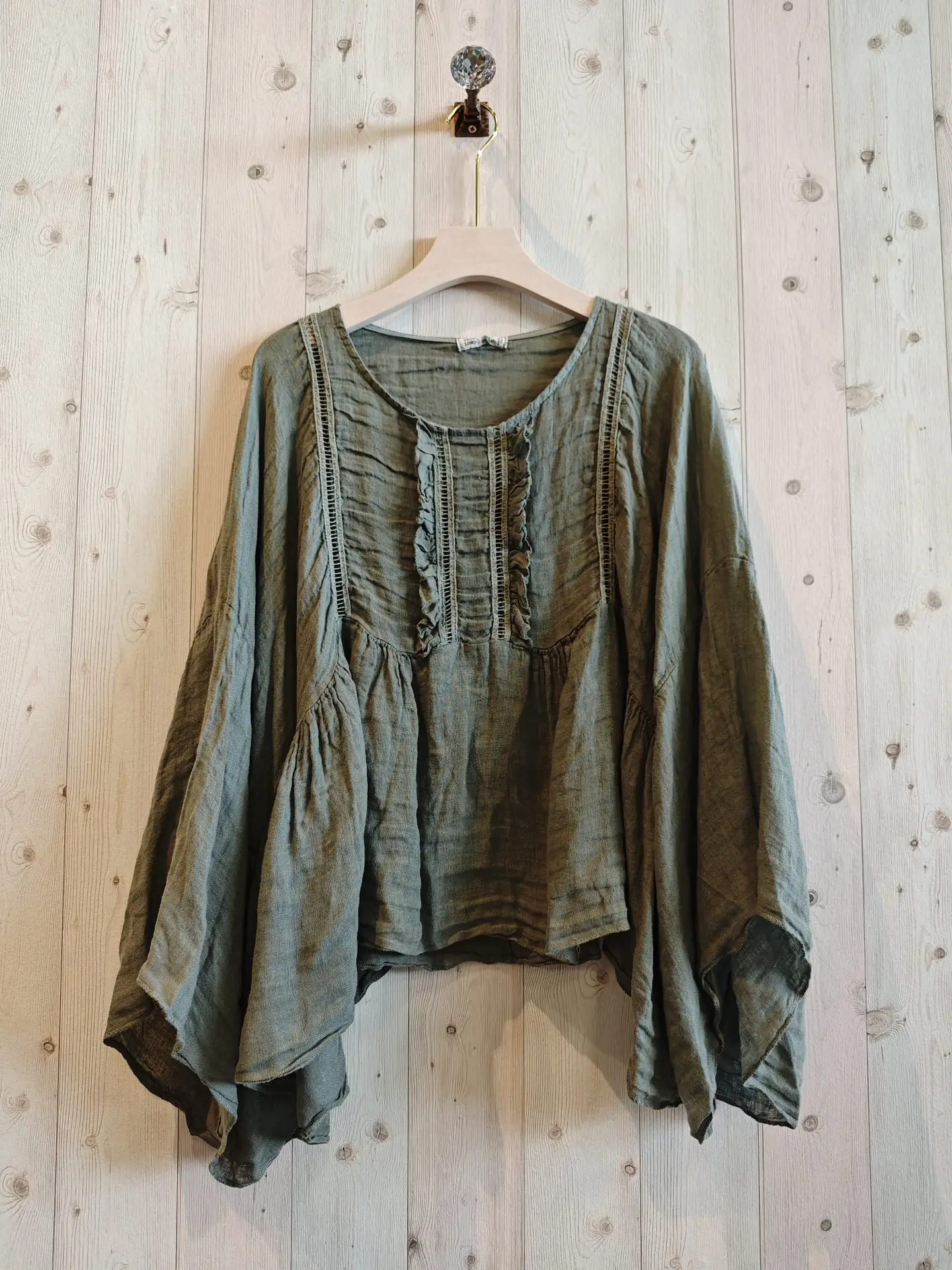 oversize-blous-militair-groen