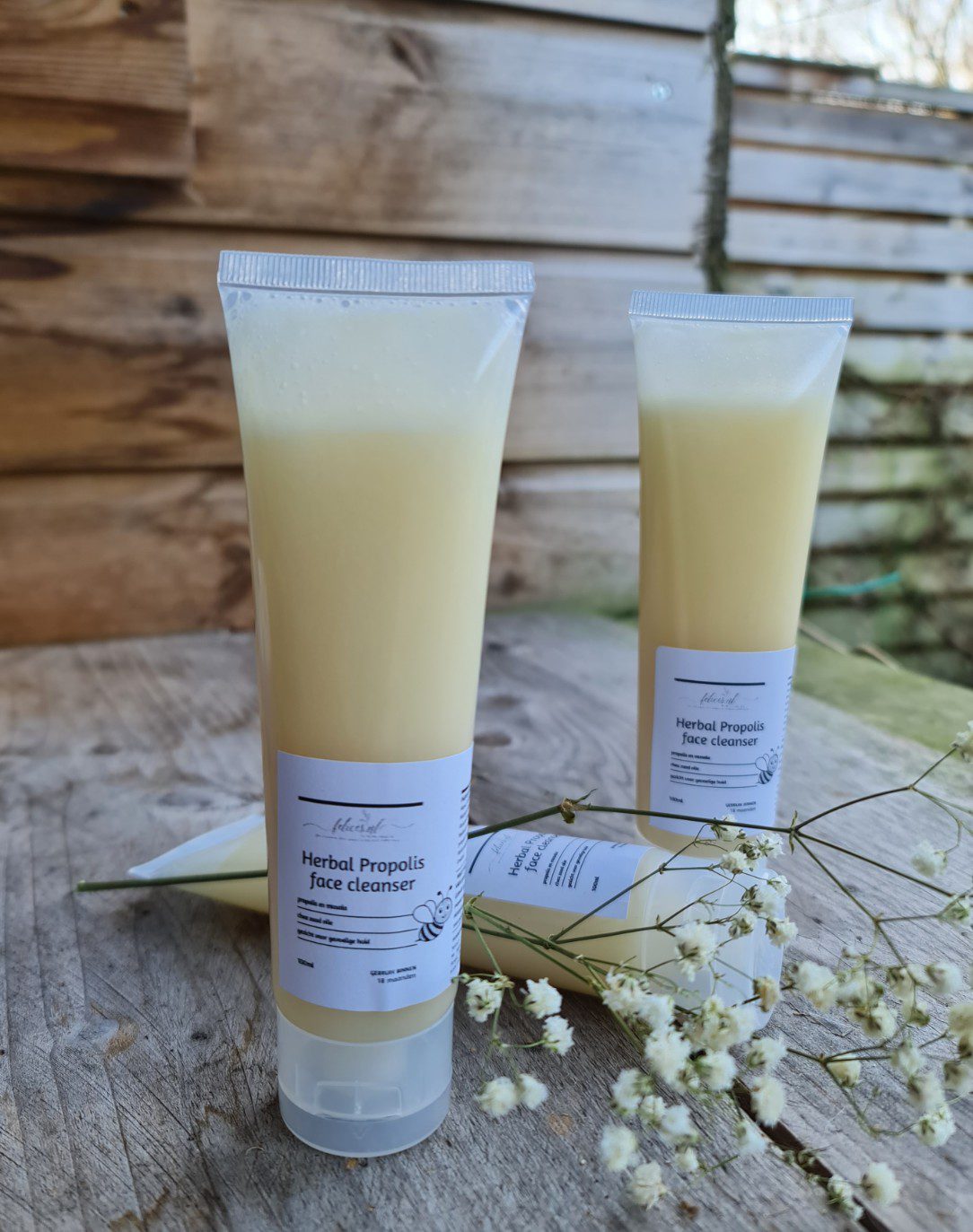 Handgemaakte milde gezicht reiniger met propolis - kruiden en chia zaad olie - alle huid types - 100ml