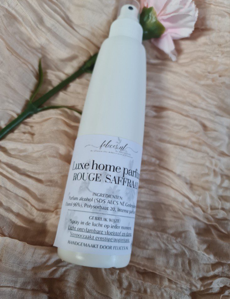 Luxe handgemaakte Interieur parfum spray - kamer spray - sfeer - ROUGE SAFFRAAN - warme geur - subtiel 200ml