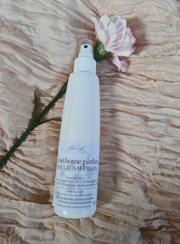 Luxe handgemaakte Interieur parfum spray - kamer spray - sfeer - ROUGE SAFFRAAN - warme geur - subtiel 200ml