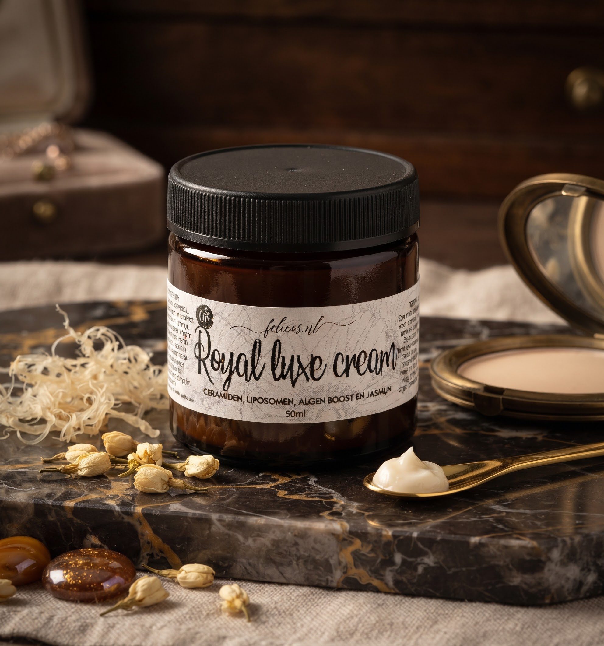 Royal luxe cream - handgemaakter rijke creme voor verouderde en verzwakte huid - herstelt en verjongt 60ml