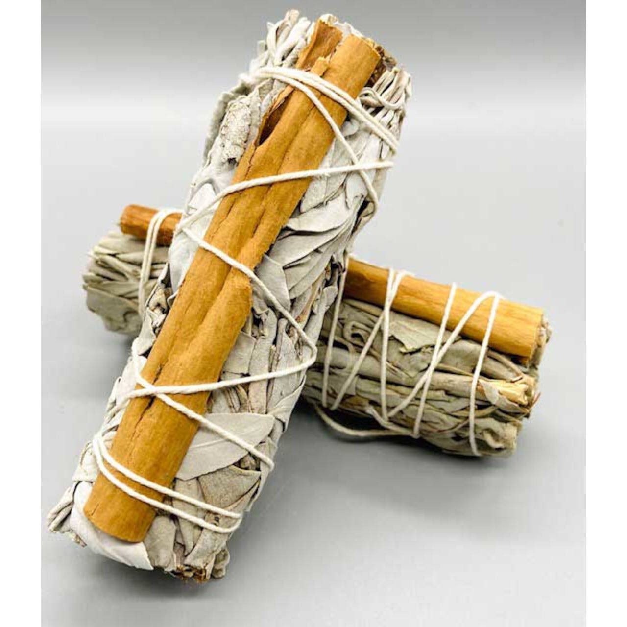 3 stuks Natuurlijke Witte salie en Kaneel bundel stick - wierook - handgemaakt in Frankrijk - zuiverend en innerlijke vitaliteit 3x11cm - Afbeelding 3