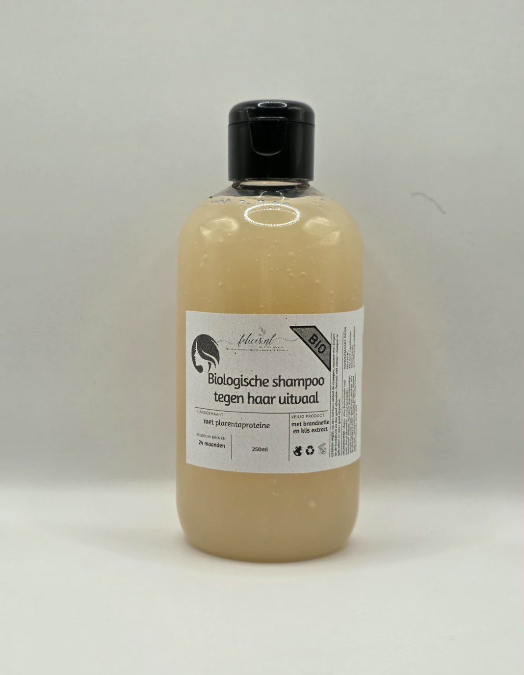 Biologische en sulfaatvrije shampoo tegen haar uitval - plantaardig placenta - klis en ginseng 250ml - Afbeelding 3