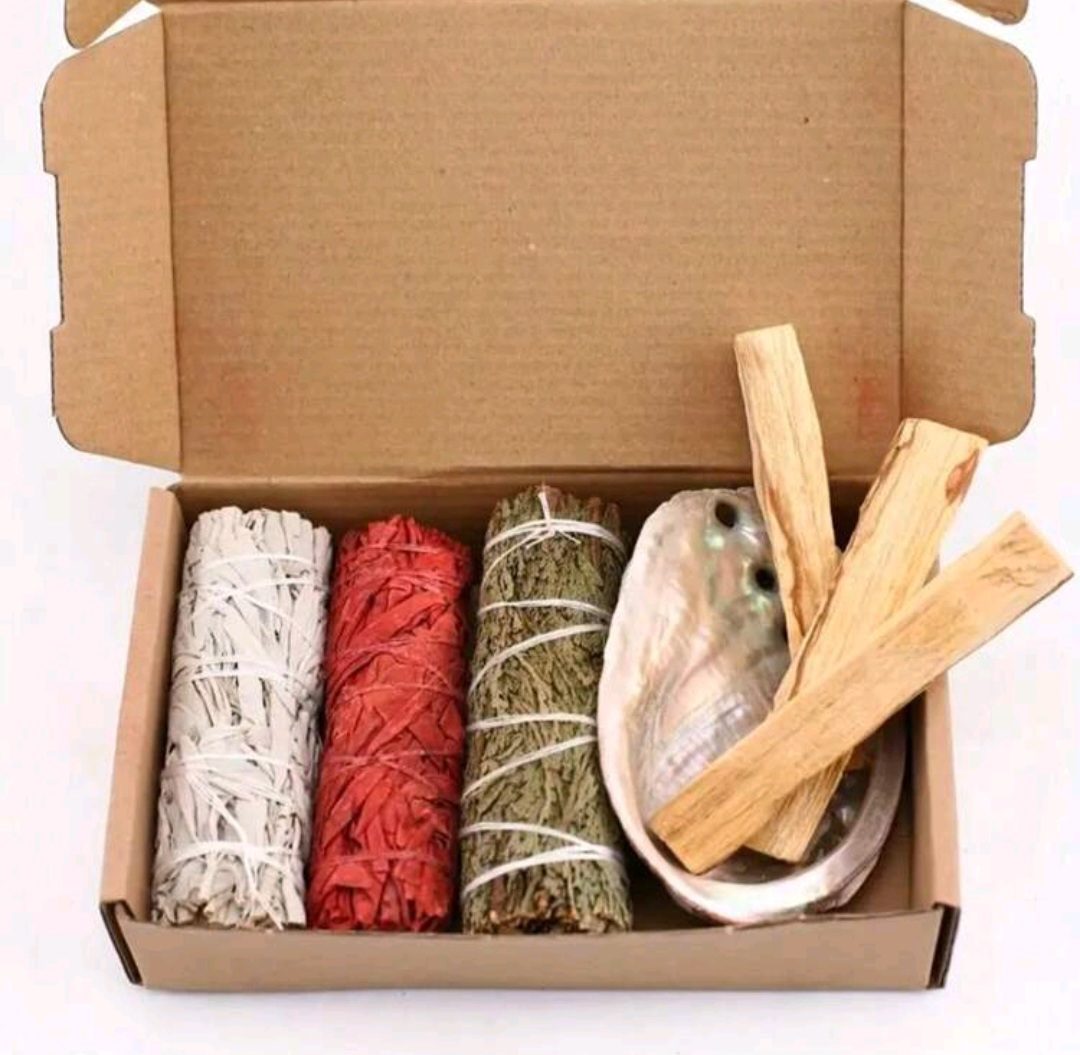 Spirituele set - smudge - salie - dragonbood - dennen - 3 heilighout - Palo Santo - abalone schelp - ritueel - 7 stuks