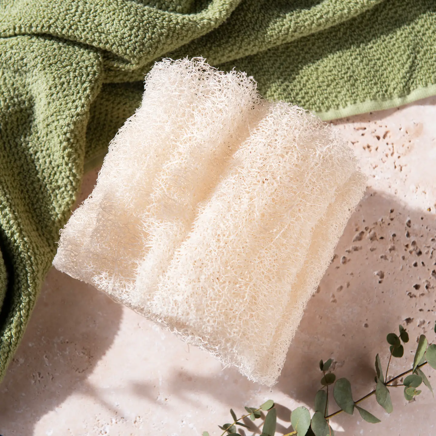 Organische Loofah Spons – natuurlijk product – uitstekend voor droge huid – doe de afwas mee - 8-10 cm