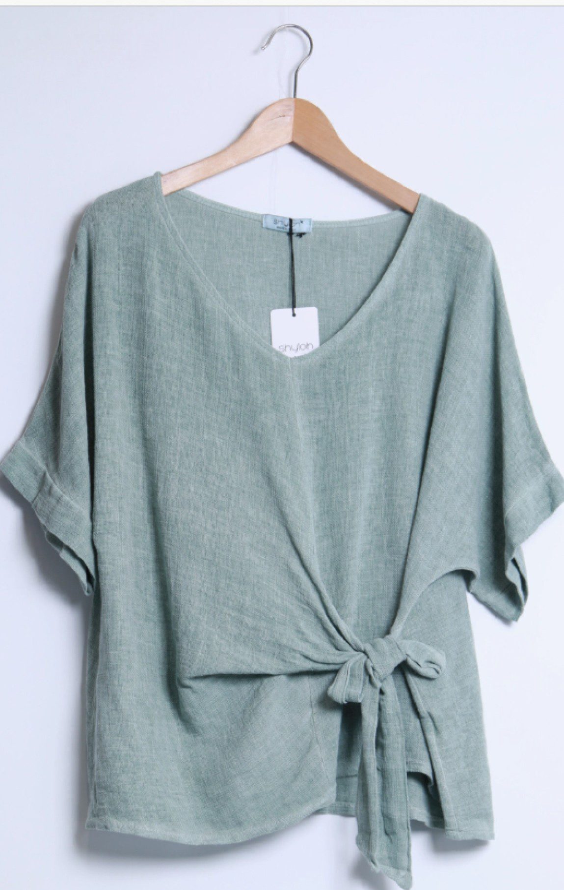 Linnenmix luchtige en elegante top met strikdetail - v-hals - kleur GROEN - maat 40