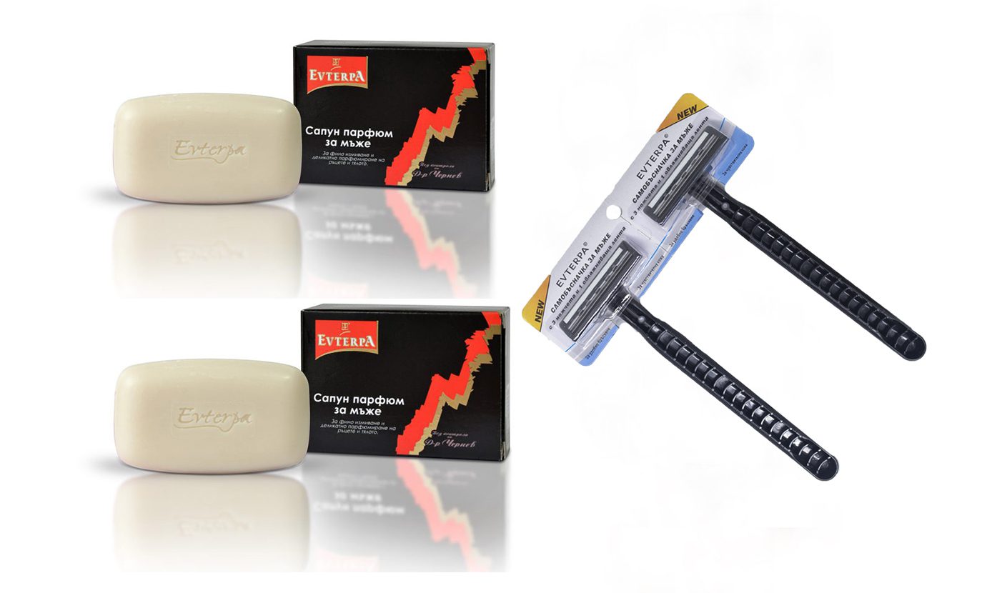 Natuurlijke heren scheer set 2x Geparfumeerde zeep voor mannen en 2x scheermesjes - met 3 mesjes - 4st