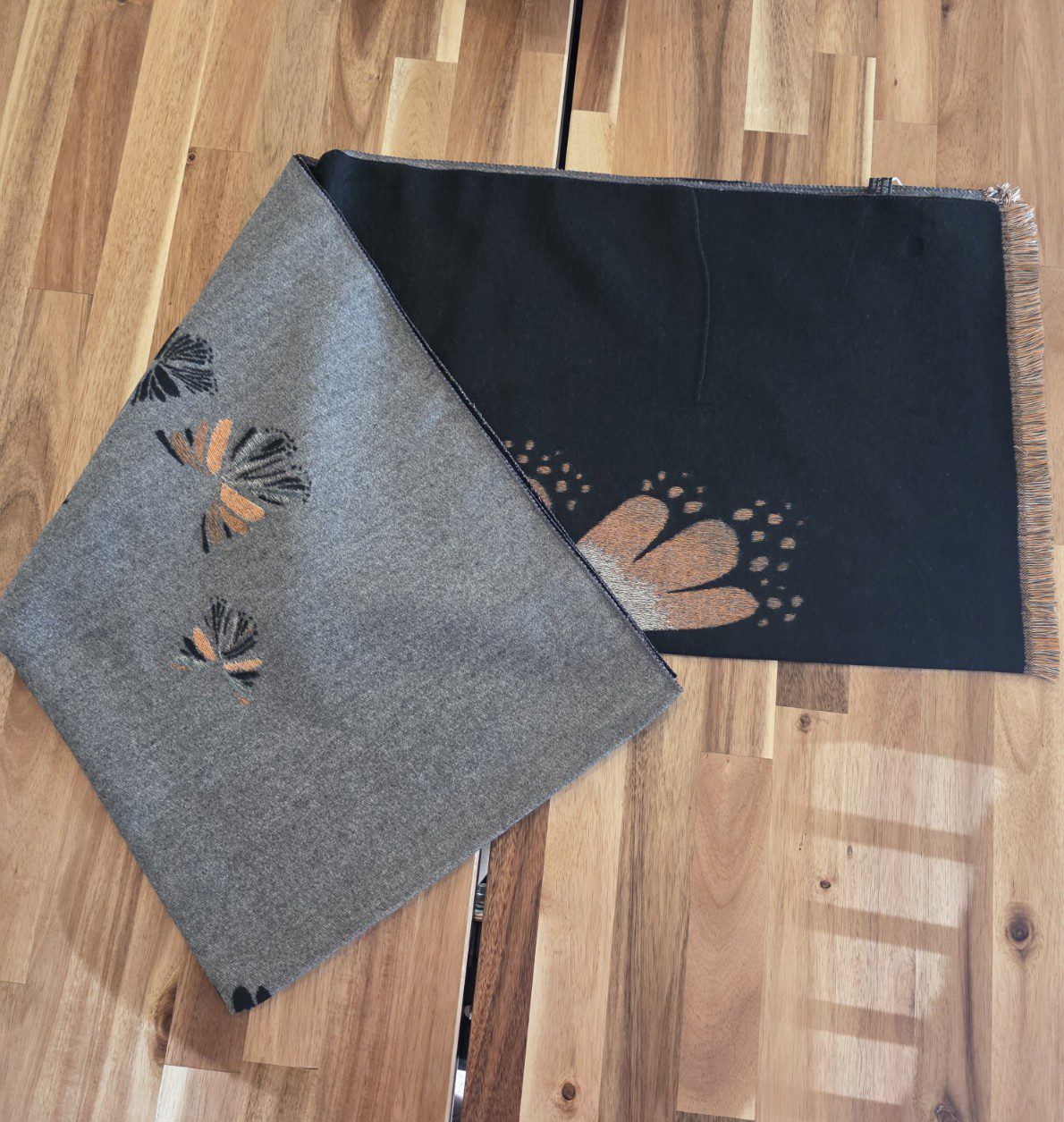 Heerlijk warme sjaal ZWART-GRIJS herfst - winter - wol en viscose - warme scarf 1st